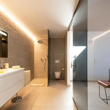 Juma - Moderne Penthouse In St Tropez *