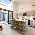 Juma - Moderne Penthouse In St Tropez *