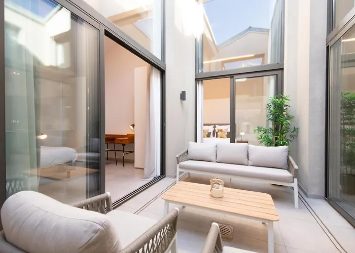 Juma - Moderne Penthouse In St Tropez *