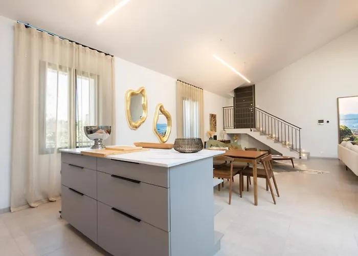 Juma - Moderne Penthouse In St Tropez Saint-Tropez