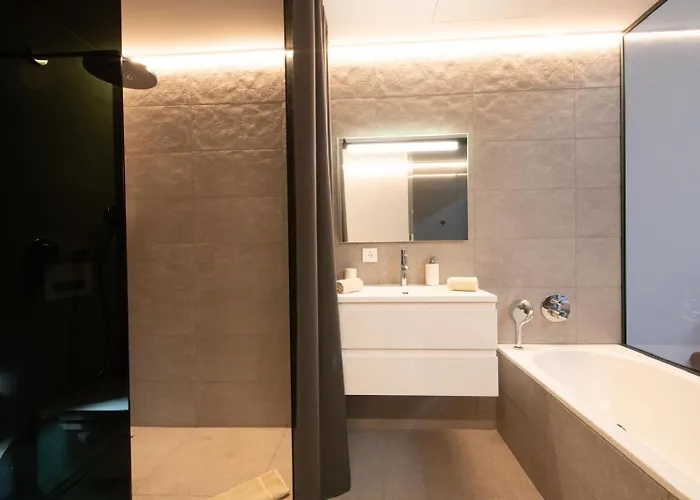 Juma - Moderne Penthouse In St Tropez *